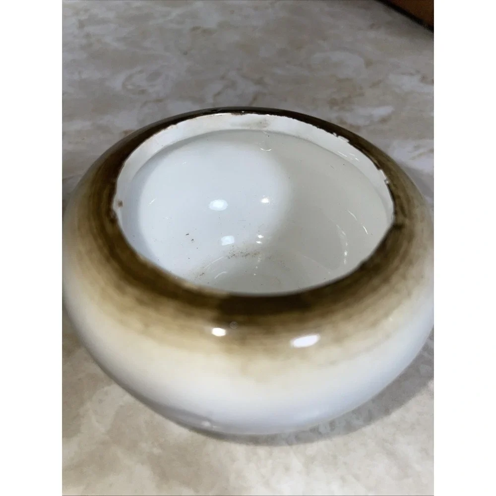Vintage Capodimonte porcelain round trinket box intricate multi rose design‎